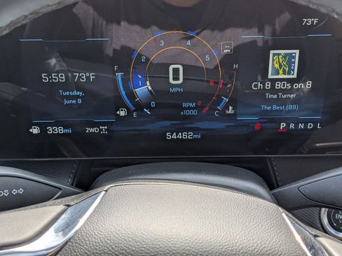 Used 2025 Chevrolet Equinox LT AWD/4WD image 13