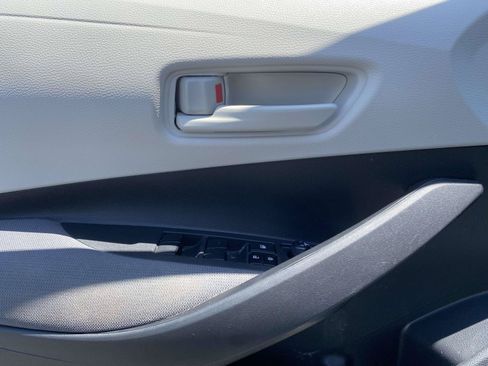 Used 2024 Toyota Corolla LE FWD image 17