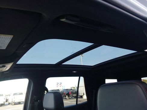 Used 2021 Chevrolet Tahoe RST image 23