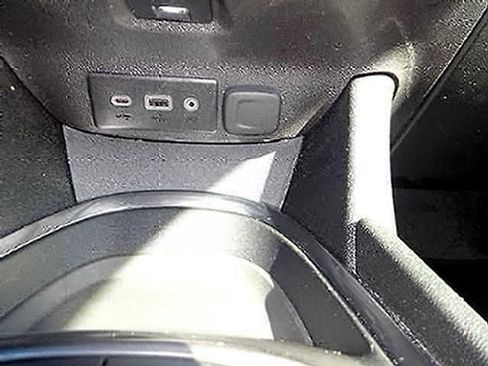 Used 2024 Chevrolet Malibu LT image 16