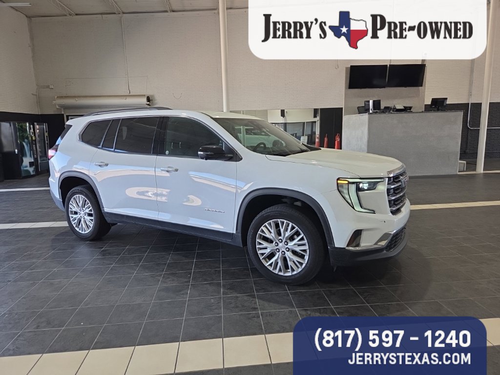 Used 2026 GMC Acadia Elevation w/ Elevation Premium Package FWD image 2