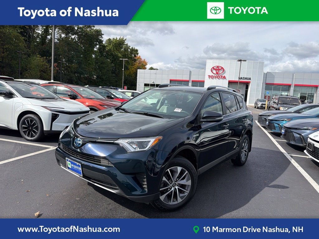 Used 2018 Toyota RAV4 LE AWD/4WD image 1