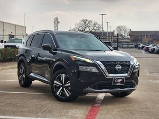 Used 2023 Nissan Rogue SL video 2