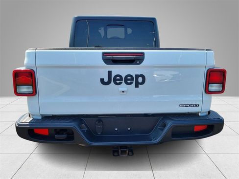 Certified 2021 Jeep Gladiator Sport image 5