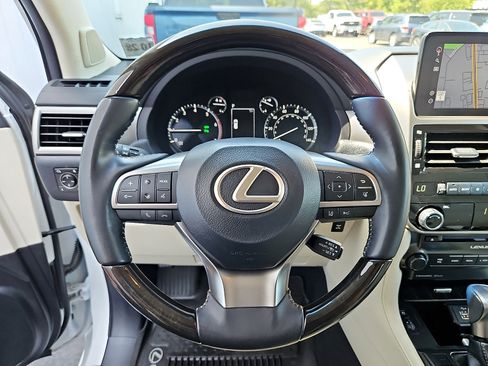 Used 2023 Lexus GX 460 Premium w/ Premium Package AWD/4WD image 21