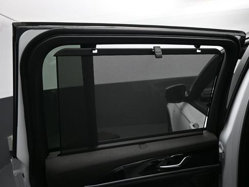 Used 2023 Jeep Grand Cherokee Trailhawk w/ Luxury Tech Group III image 25