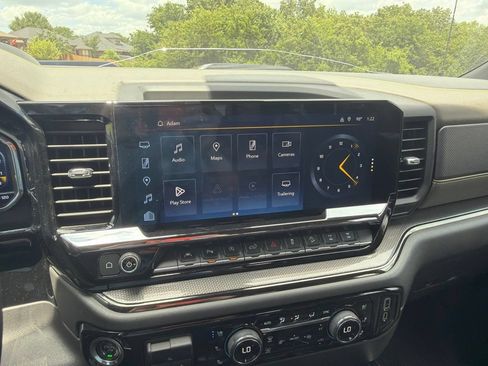 Used 2023 Chevrolet Silverado 1500 ZR2 w/ Technology Package AWD/4WD image 19