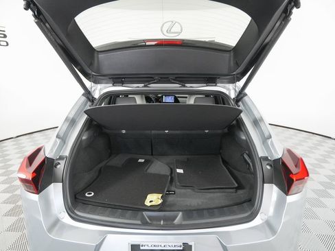 Certified 2025 Lexus UX 300h FWD w/ Accessory Package (Z2) image 22