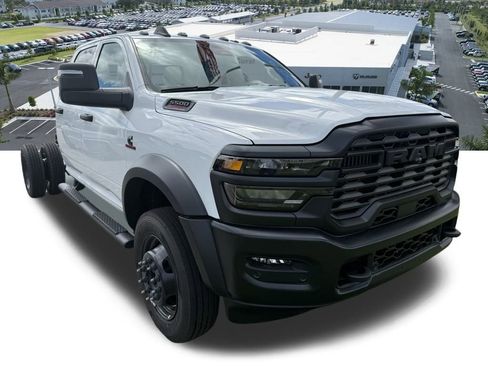 New 2026 RAM 5500 Tradesman image 2