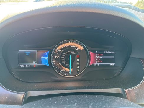 Used 2013 Ford Edge Limited w/ Driver Entry Pkg image 11