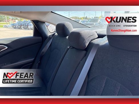 Used 2016 Chrysler 200 LX image 29
