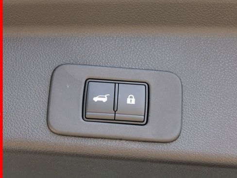 New 2025 Nissan Murano SL image 5