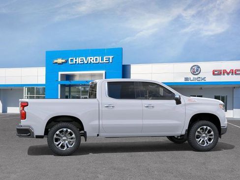 New 2026 Chevrolet Silverado 1500 LTZ w/ LTZ Premium Package AWD/4WD image 5