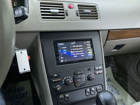 Used 2005 Volvo XC90 T6 image 21