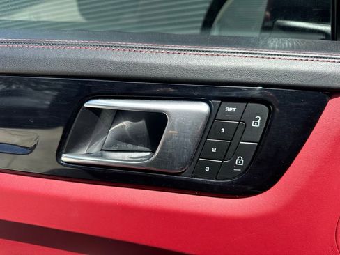 Certified 2023 Porsche Cayenne image 20