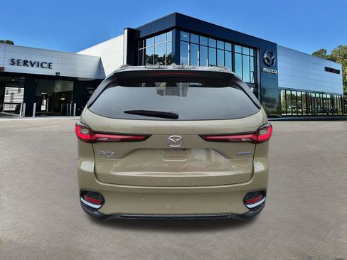 Certified 2025 MAZDA CX-70 Plug-In Hybrid w/ Premium Pkg image 5