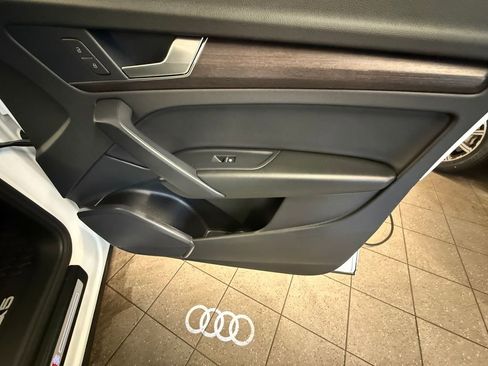 Certified 2022 Audi Q5 2.0T Premium w/ Convenience Package image 25
