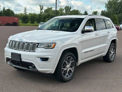 Used 2021 Jeep Grand Cherokee Overland w/ Protech Group AWD/4WD image 4