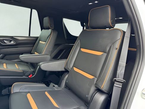 Used 2023 GMC Yukon AT4 AWD/4WD image 18