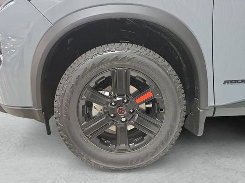 New 2026 Nissan Rogue SV AWD/4WD image 23
