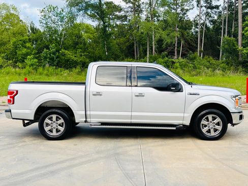 Used 2019 Ford F150 XLT w/ Equipment Group 302A Luxury RWD image 4