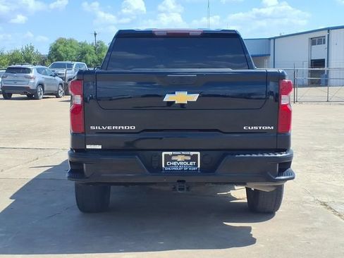 Used 2025 Chevrolet Silverado 1500 Custom RWD image 6