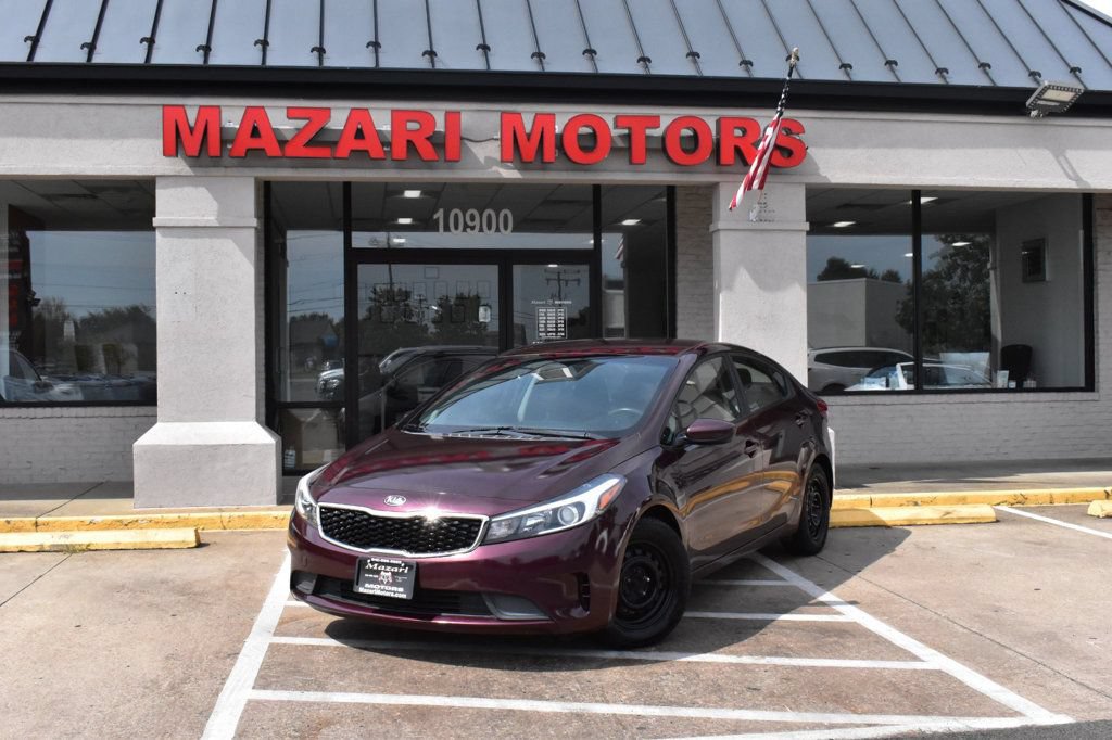 Used 2018 Kia Forte LX FWD image 2
