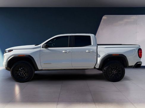 Used 2026 GMC Canyon Elevation RWD image 2