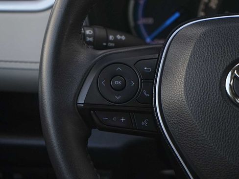 Used 2020 Toyota RAV4 Limited w/ Carpet Mat Package AWD/4WD image 17
