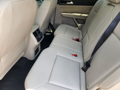 Used 2019 Volkswagen Atlas SEL AWD/4WD image 13