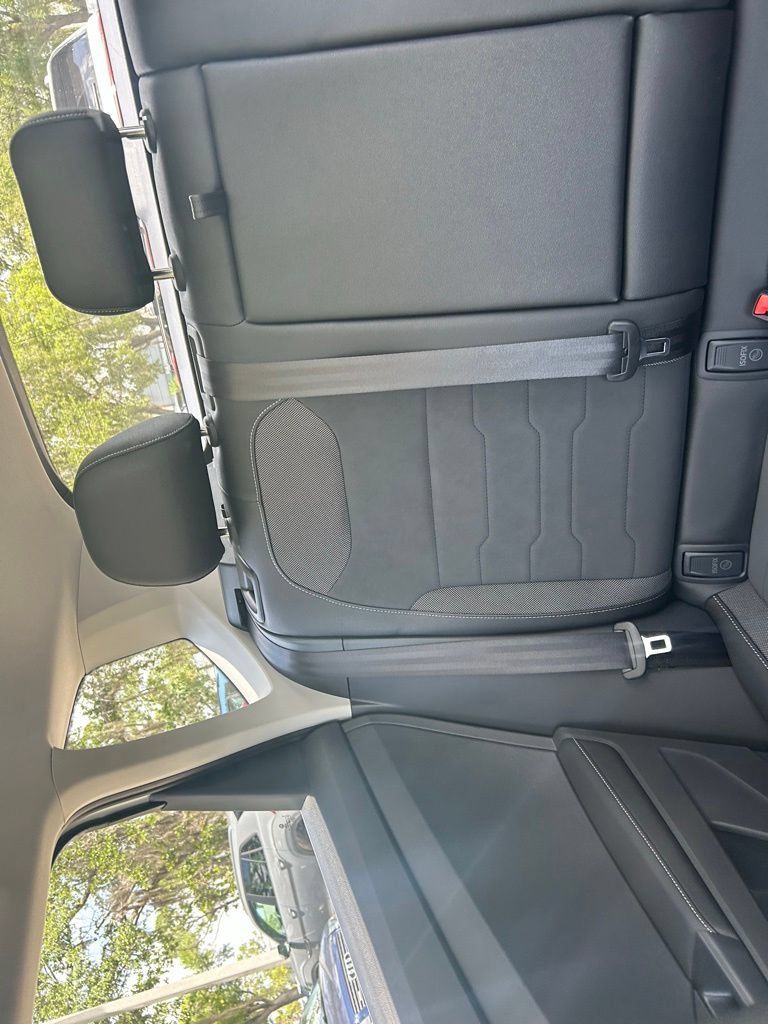New 2026 Volkswagen Taos SE FWD image 12