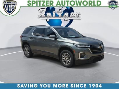 Used 2023 Chevrolet Traverse LT