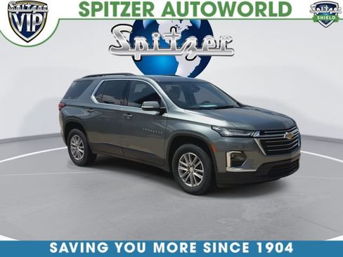 Used 2023 Chevrolet Traverse LT FWD image 3