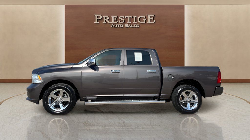 Used 2018 RAM 1500 Express RWD image 2
