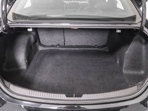 Used 2023 Chevrolet Malibu LT image 39