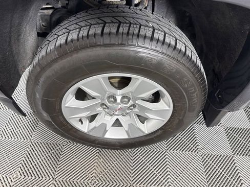 Used 2016 GMC Canyon SLE w/ SLE Convenience Package image 10