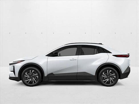 New 2026 Toyota C-HR AWD/4WD image 2