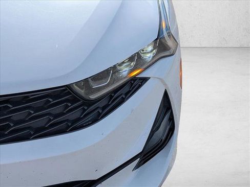 Used 2022 Kia K5 GT-Line w/ GT-Line FWD Premium Package image 9