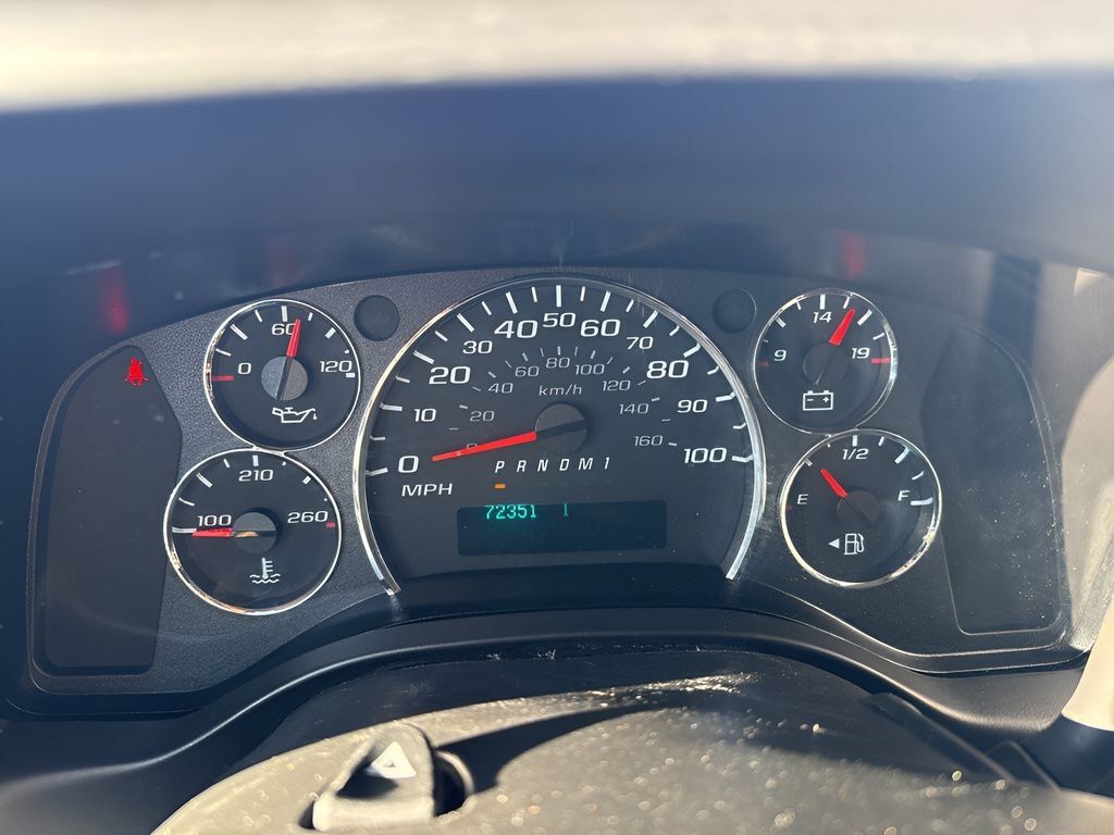 Used 2022 GMC Savana 2500 w/ Driver Convenience Package RWD image 19