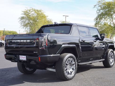 New 2025 GMC Hummer EV 3X image 3
