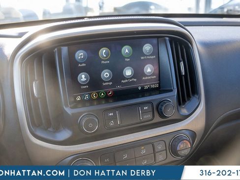 Used 2021 GMC Canyon Denali image 7