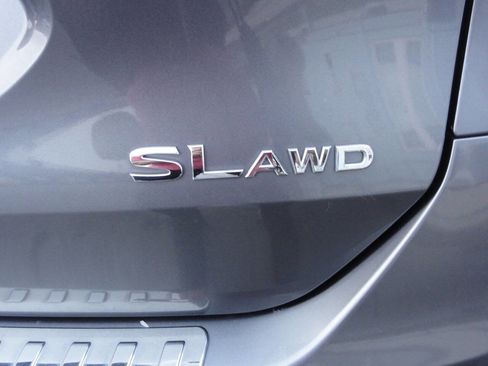 Used 2015 Nissan Rogue SL w/ SL Premium Package image 36