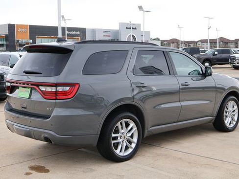 Used 2024 Dodge Durango GT image 7