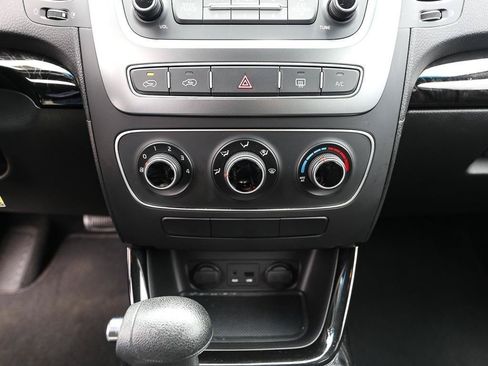 Used 2015 Kia Sorento LX FWD image 18