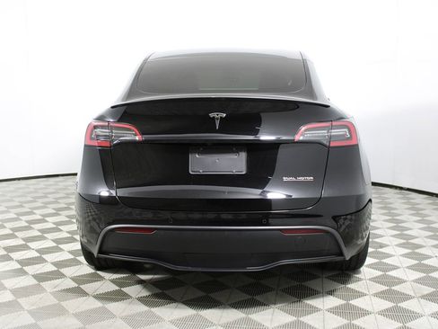 Used 2021 Tesla Model Y Performance image 27