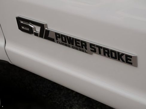 New 2025 Ford F250 XL w/ XL Driver Assist Package RWD image 15