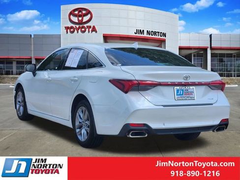 Used 2020 Toyota Avalon XLE FWD image 8