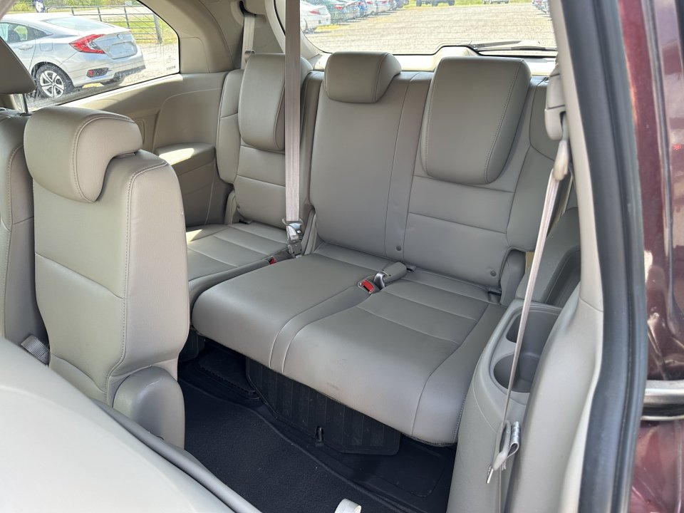 Used 2017 Honda Odyssey EX-L image 18
