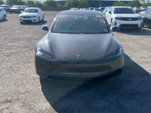 Used 2024 Tesla Model 3 Standard Range RWD image 2