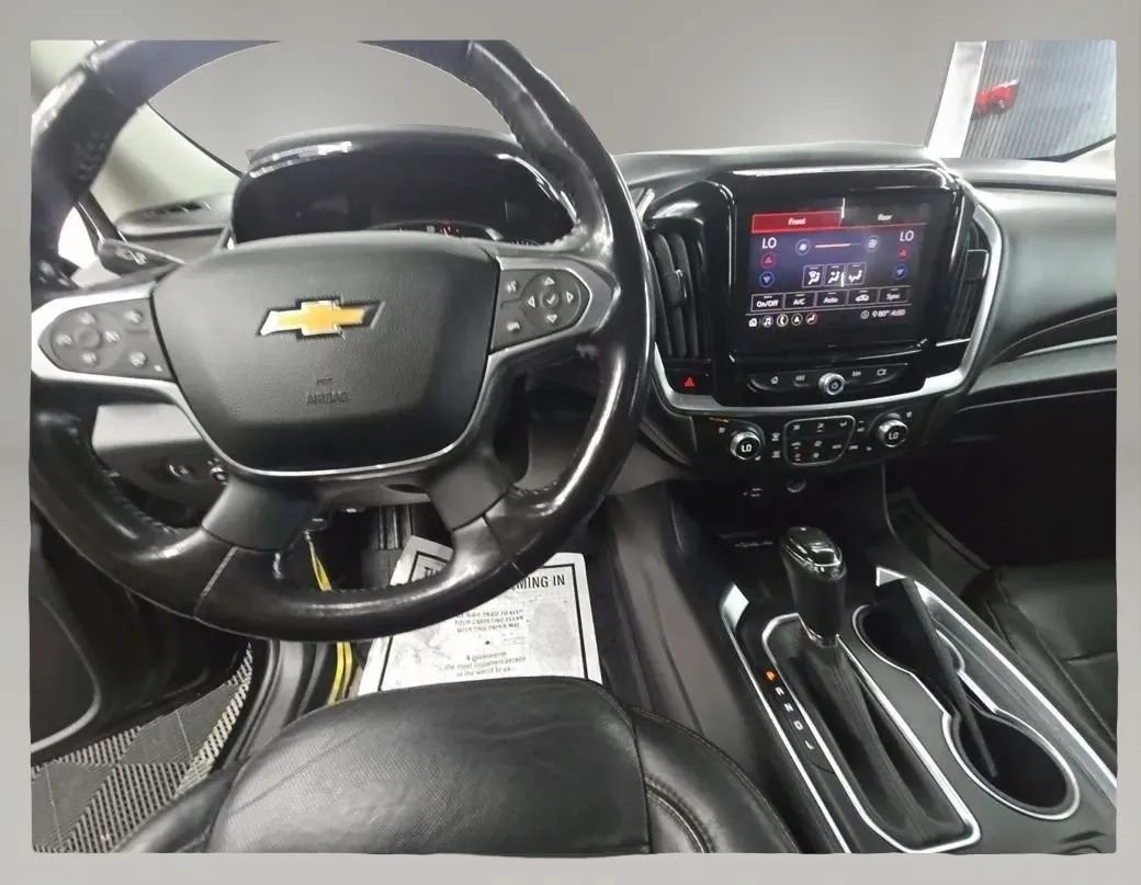 Used 2020 Chevrolet Traverse Premier w/ Redline Edition AWD/4WD image 8